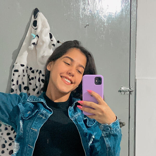 Babysitting job in Aparecida de Goiânia: Bárbara