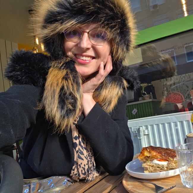 Babysitting job in Veternik: Duda