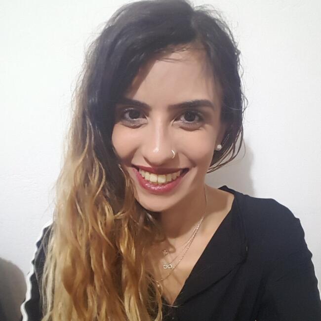 Aglantziá bölgesinde bebek bakıcılığı işi: Despw