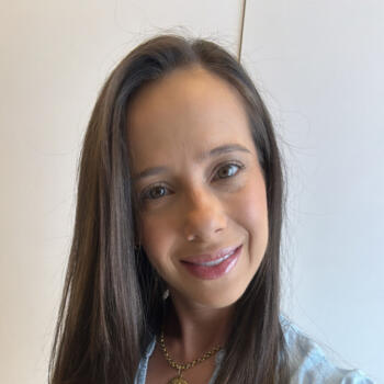 Emprego de babá em Pelotas: emprego de babá Raquel