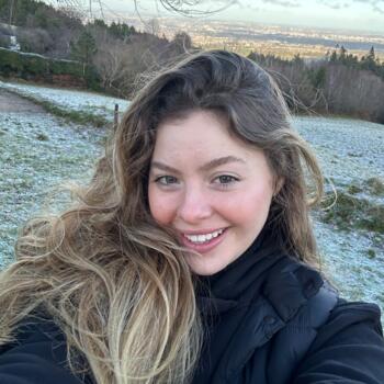 Babysitter Dublin: Geovana