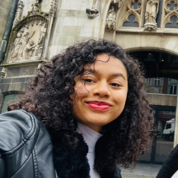 Babysitter in Löwen: Karla