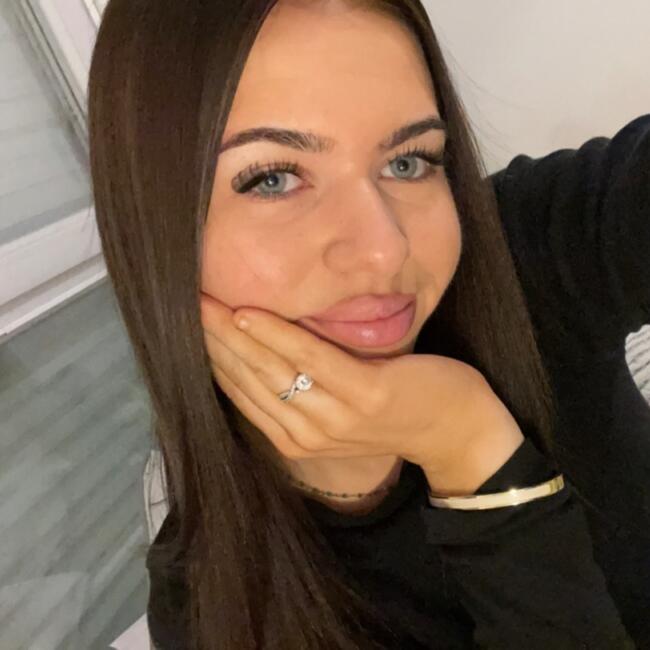 Babysitter in Rennes: Sophia