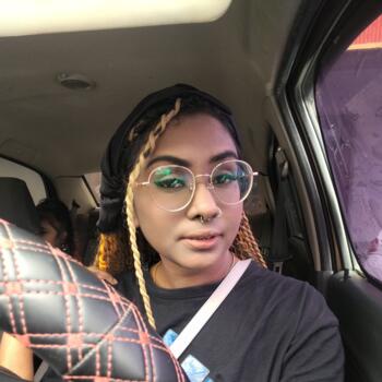 Babysitter in Iskandar Puteri: Tifah