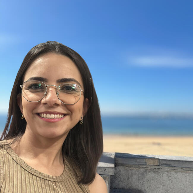 Babysitter in São Domingos de Rana: Monik Dutra