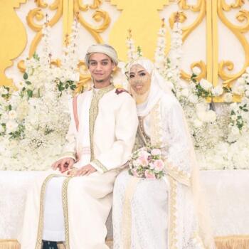 Babysitting job in Batu Pahat: babysitting job Sharifah