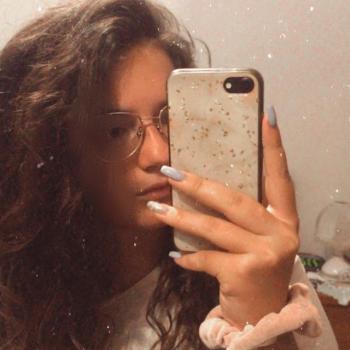 Babysitter Foggia: Carmela