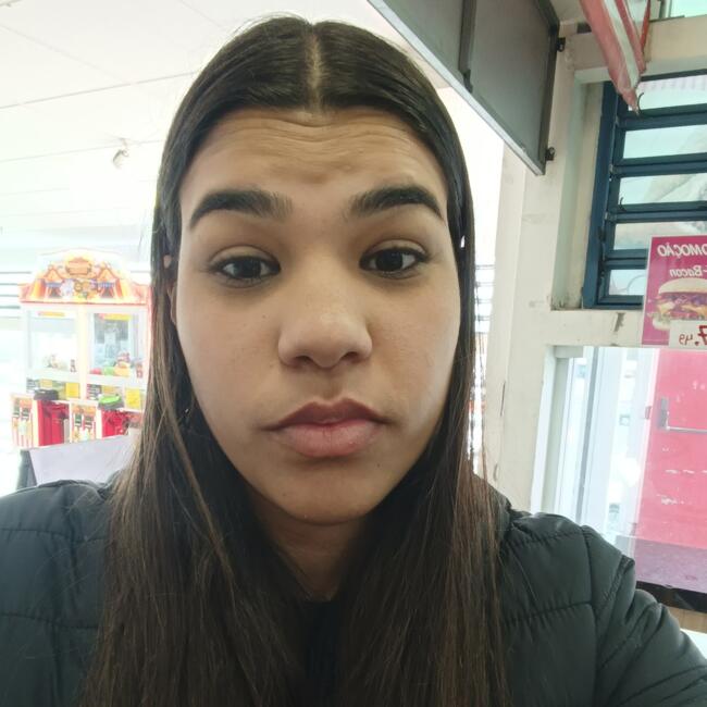 Babysitting job in Balneário Camboriú: Nádia