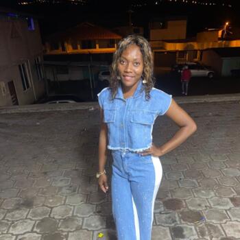 Babysitter in Ibarra: Alexandra