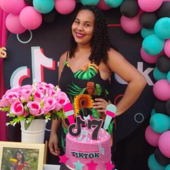 Babysitter Feira de Santana: Keize