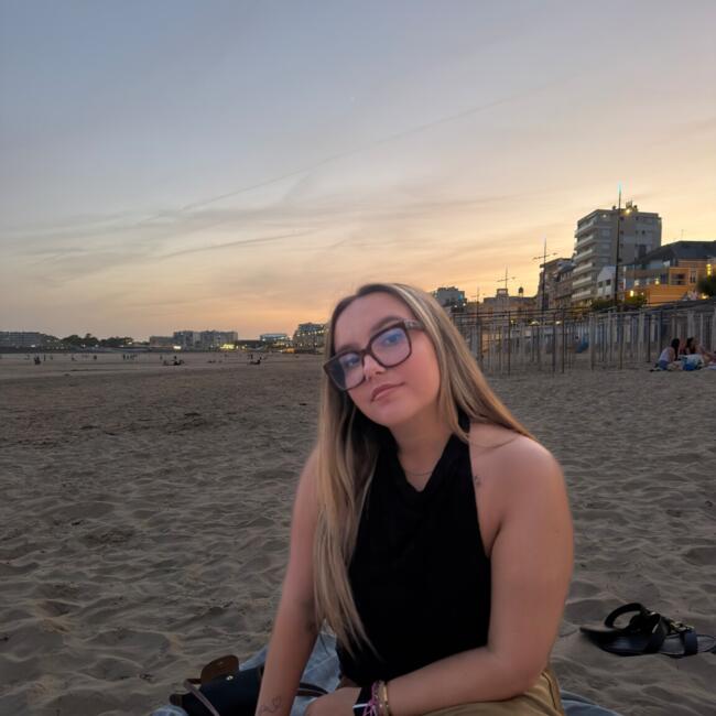 Baby-sitter à Nantes: Lison
