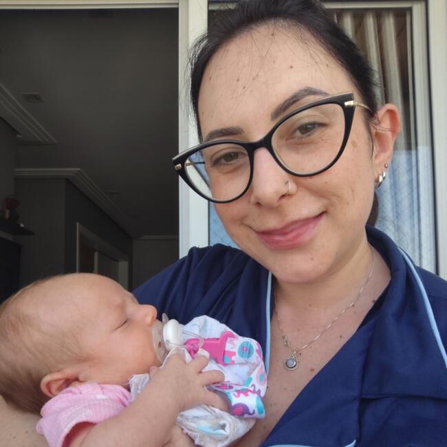 Emprego de babá em São Paulo: Mayse