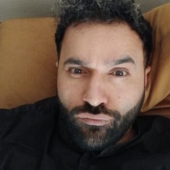 Babysitting job in Huningue: babysitting job Ziyed