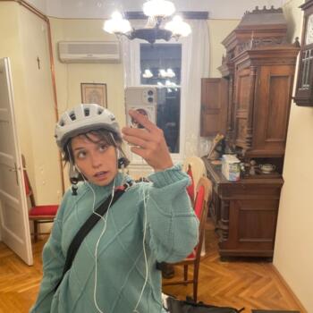 Babysitter in Budapest: Panni