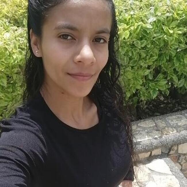 Niñera en Medellín: Yaira Carolina