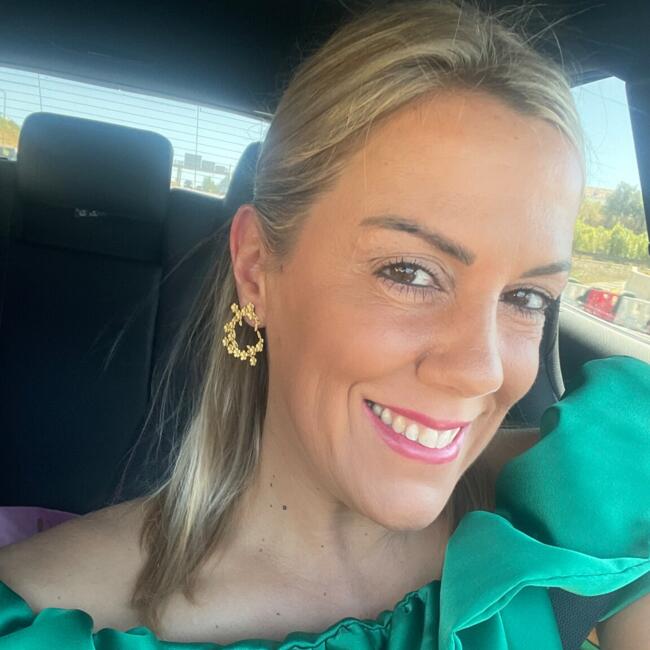 Babysitter em Charneca de Caparica: Marlene