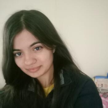 फरीदाबाद में बेबीसिटर: Jiya