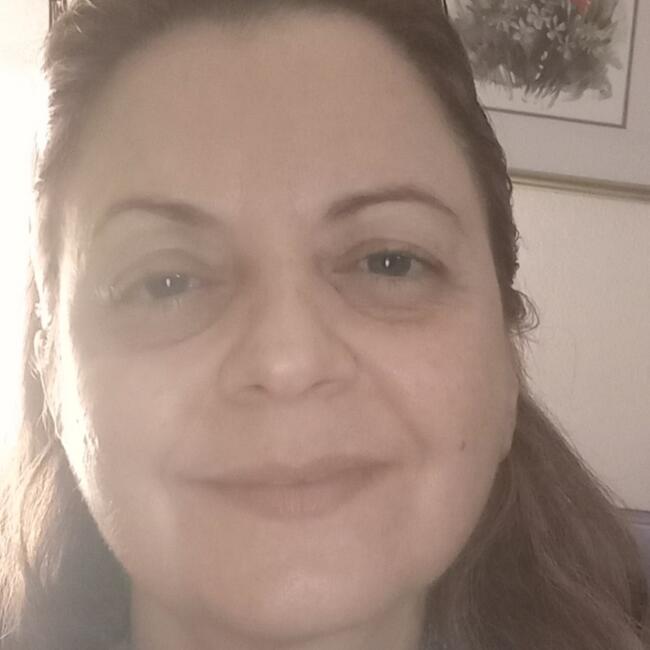 Babysitter in Vrilissia: ΡΟΥΜΠΙΝΗ