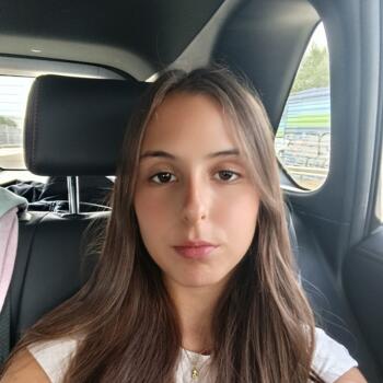 Babysitter em Charneca de Caparica: Marta