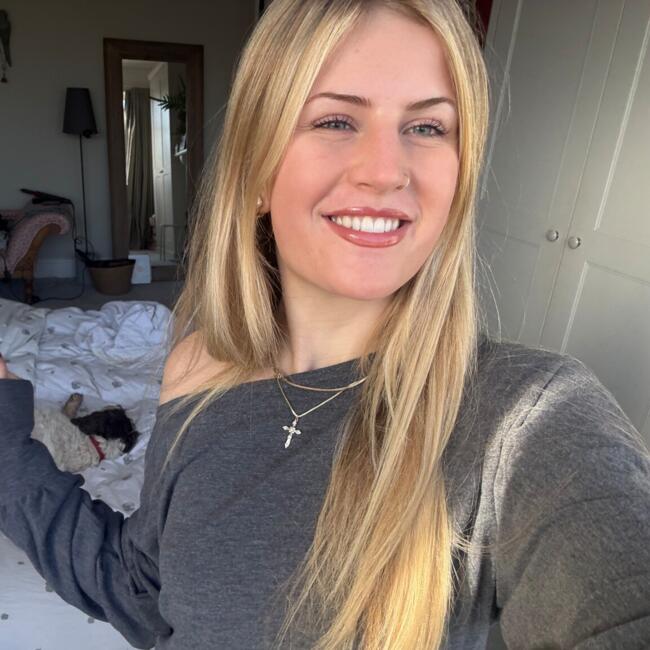 Babysitter in London: Sienna