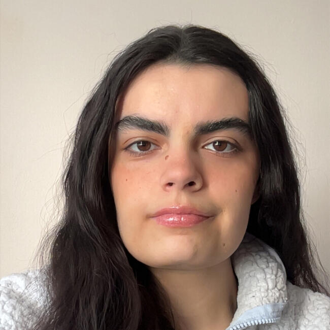 Babysitter in Bergen: Gabriela