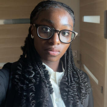 Babysitter in Le Mée-sur-Seine: Lo