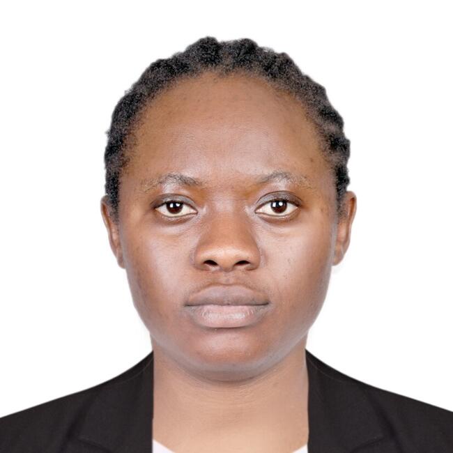 مربية أطفال في دبي: Mariette