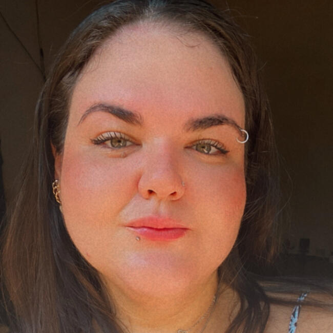 Babysitter in Cravinhos: Isabela