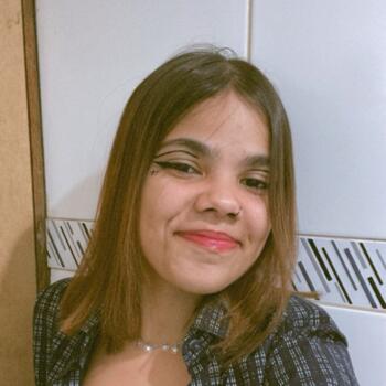 Babysitter in Valparaíso de Goiás: Ana Paula