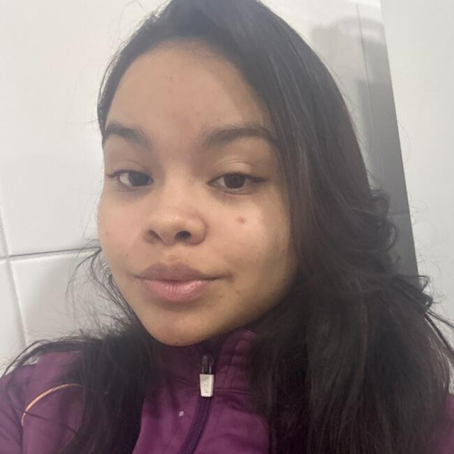 Babá em Porto Belo: Stefany