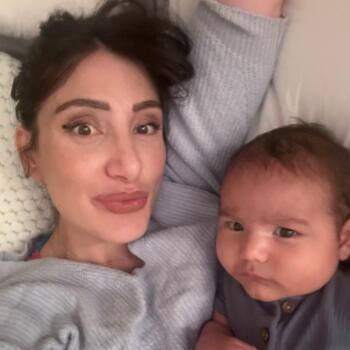 Lavoro per babysitter a Napoli: lavoro per babysitter Annamaria