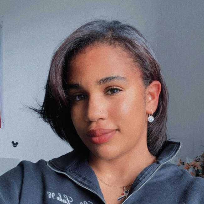 Babysitter in Macerata: Jailyn