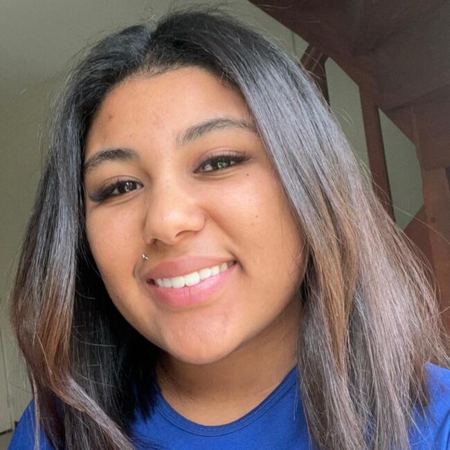 Babysitter in Bonneveau: Anais