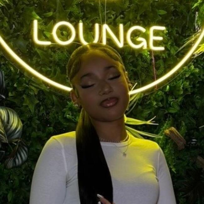 Babysitter in Lyon: Naëlla