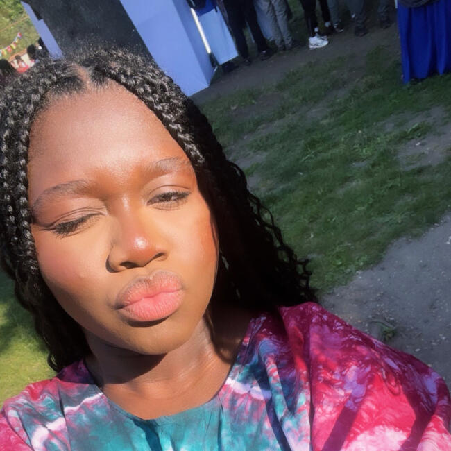 Babysitter in Saint-Denis: Chrystel