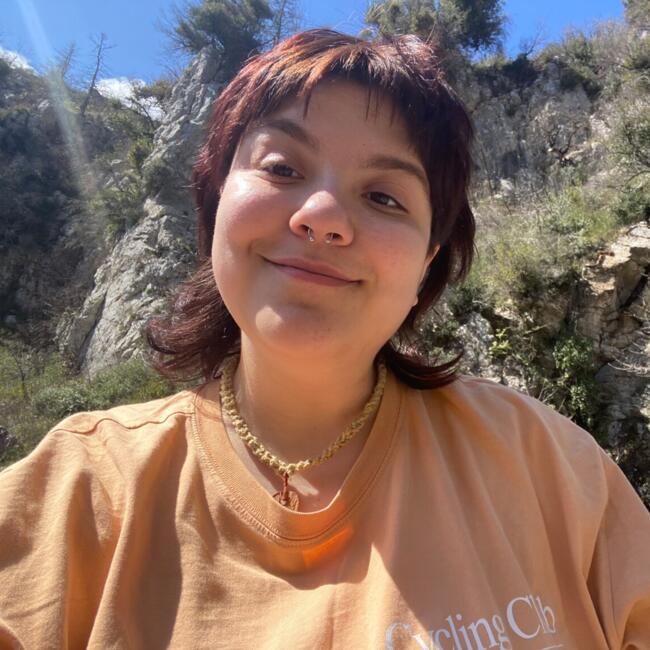 Babysitter in Athens: Jenn