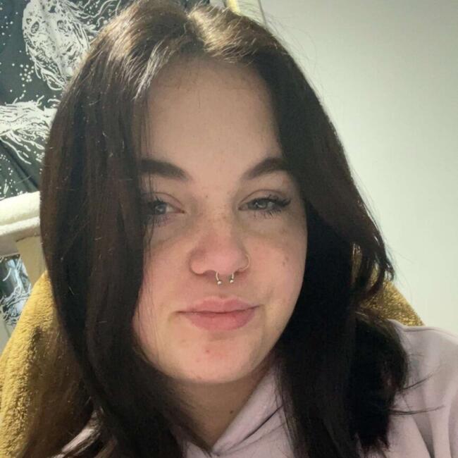 Babysitter in Adelaide: Shi