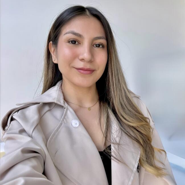 Nanny in Dublin: Alondra Cristal