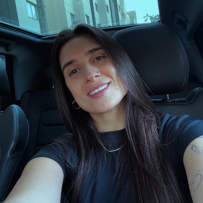 Babysitter in Camboriú: Luandria