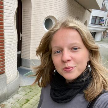 Niñera en Woluwe-Saint-Pierre: Aisha