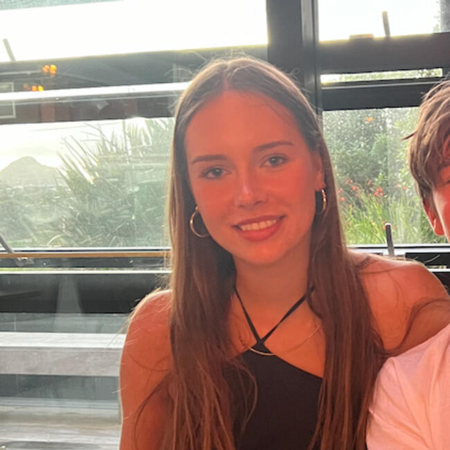 Babysitter in Auckland: Eva