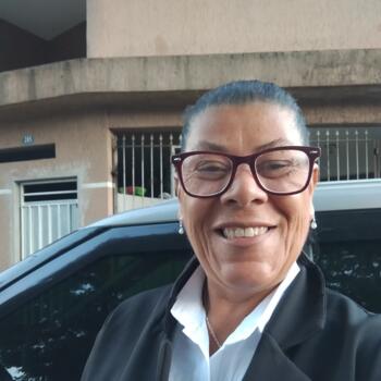Babysitter Guarulhos: Shirlei