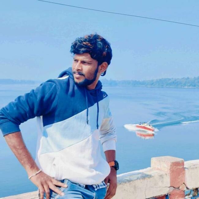 हैदराबाद में बेबीसिटिंग की नौकरी: AAyush