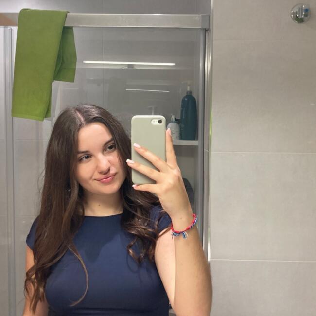 Babysitter in Lleida: Isabel