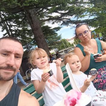 Babysitting job in Les Neyrolles: babysitting job Severine