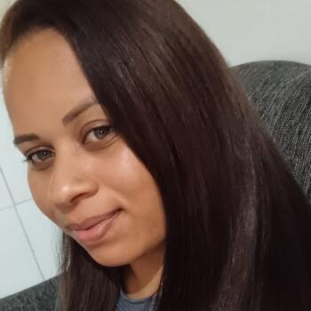 Babysitter in Santa Cruz do Sul: Larissa