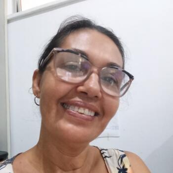 Babysitter Aracaju: Glaucilene