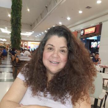 Babá em Suzano: Gessiana