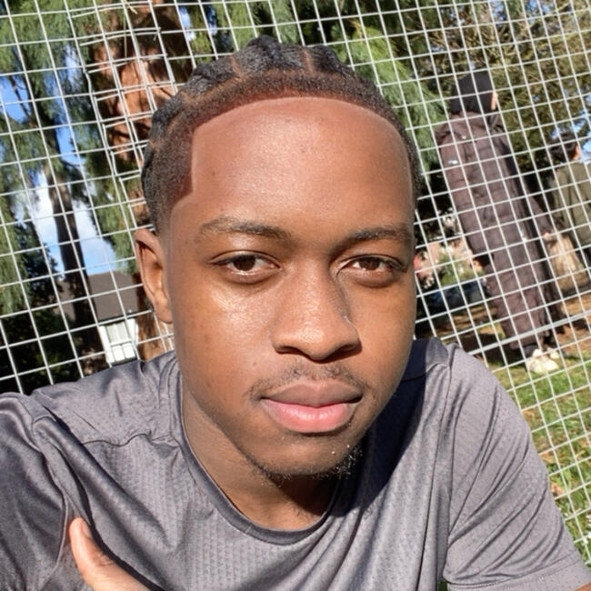 Babysitter in Luton: Jayden