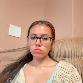 Babysitter in Bismarck: LaToya